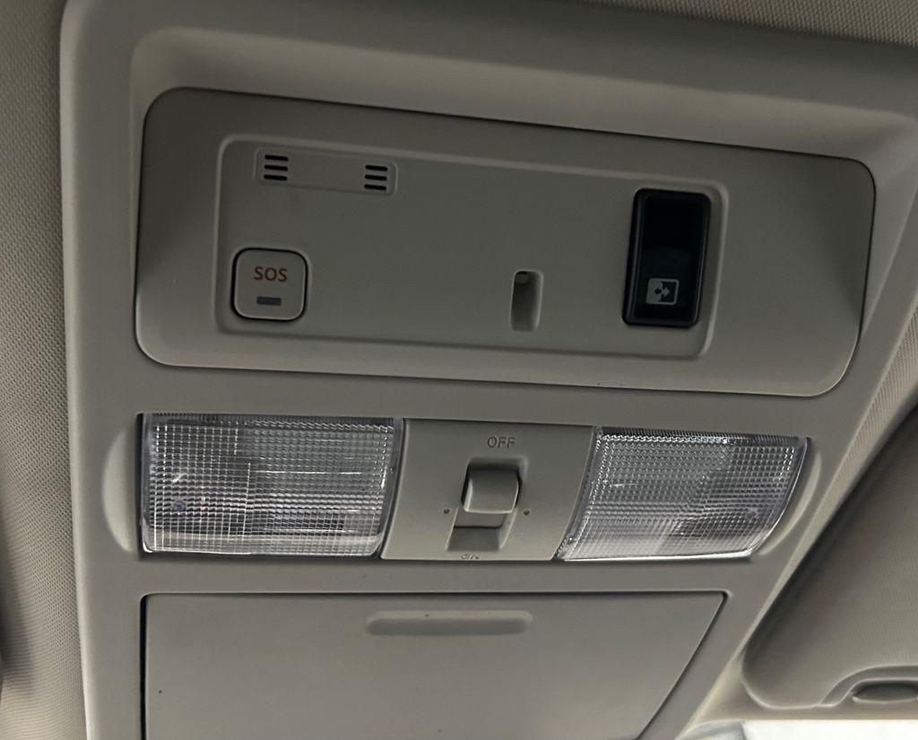Nissan Titan Platinum Reserve Crew Cab 4WD 2019