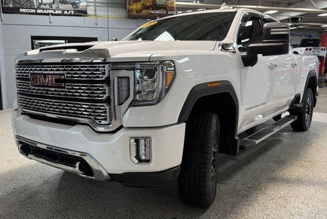 GMC Sierra 2500HD 4WD Crew Cab 159" Denali 2023