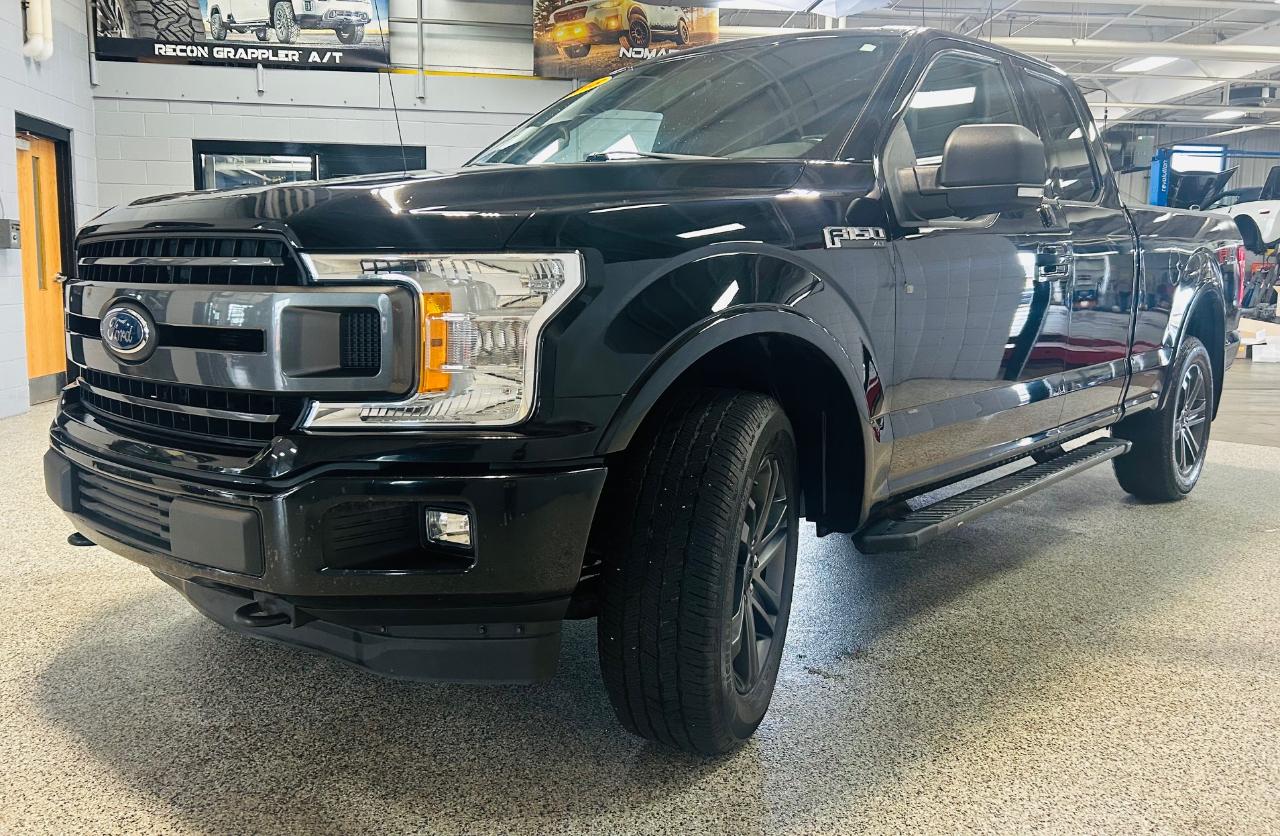 Ford F-150 FX4 SuperCab 4WD 2018