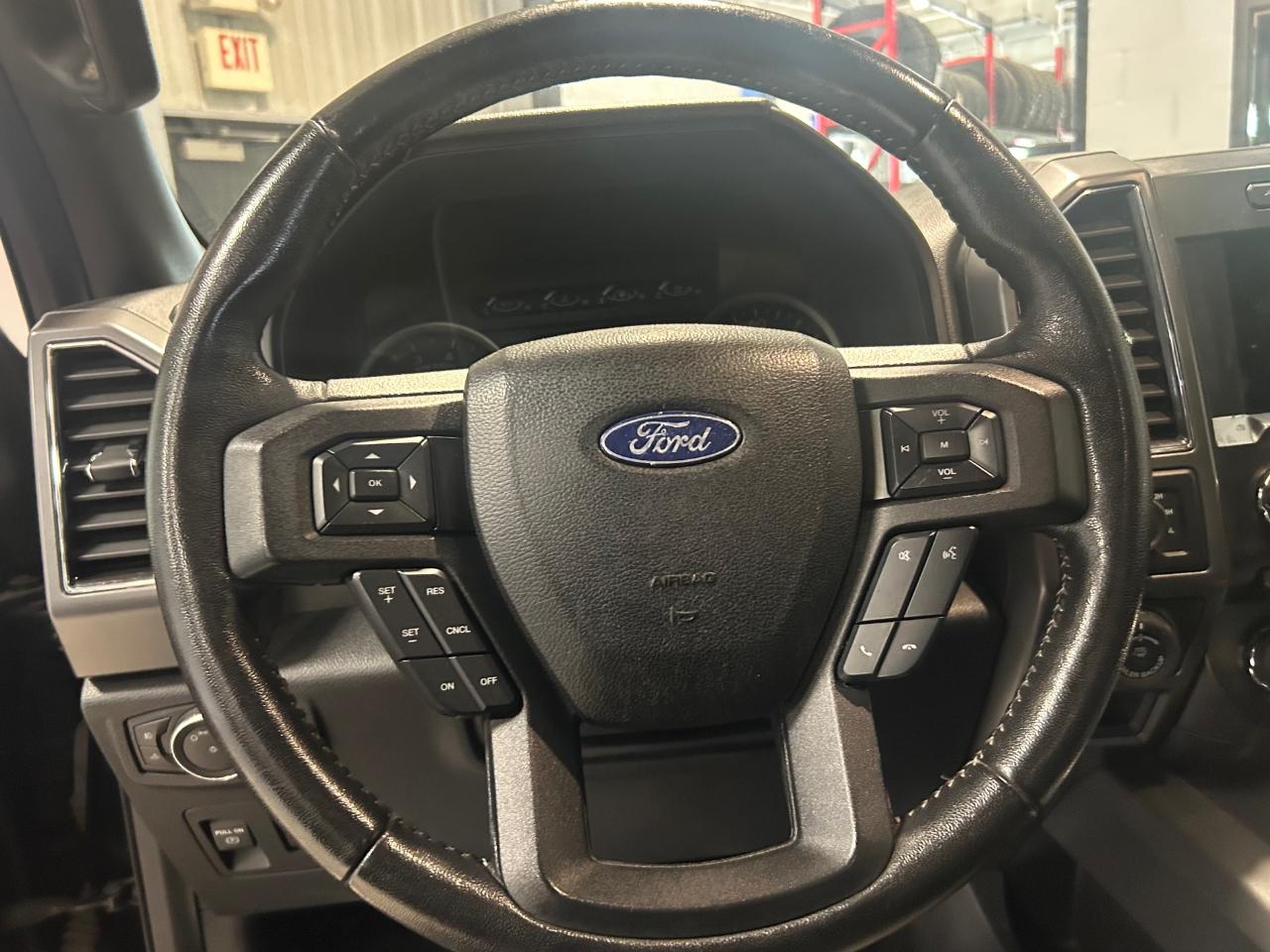 Ford F-150 FX4 SuperCab 4WD 2018