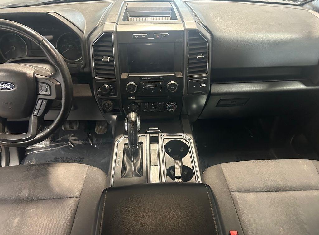 Ford F-150 FX4 SuperCab 4WD 2018
