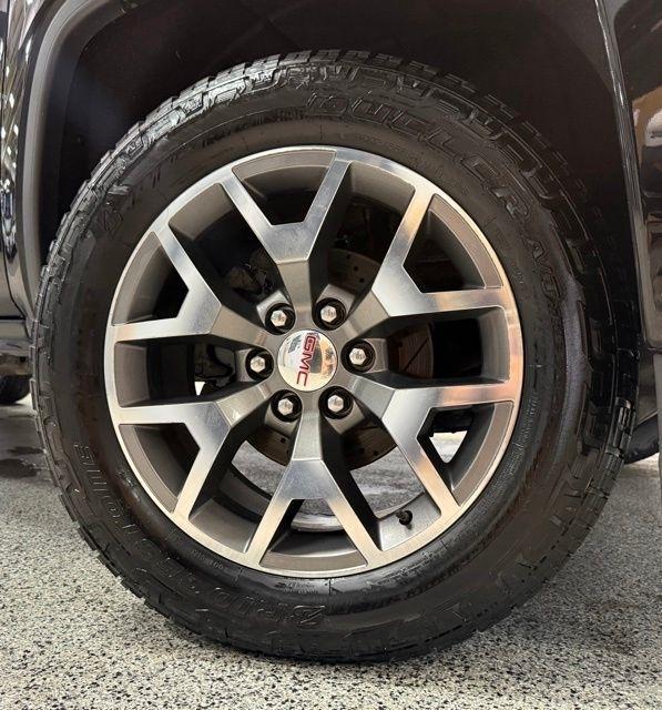 GMC Sierra 1500 4WD Crew Cab 153.0" SLT 2016