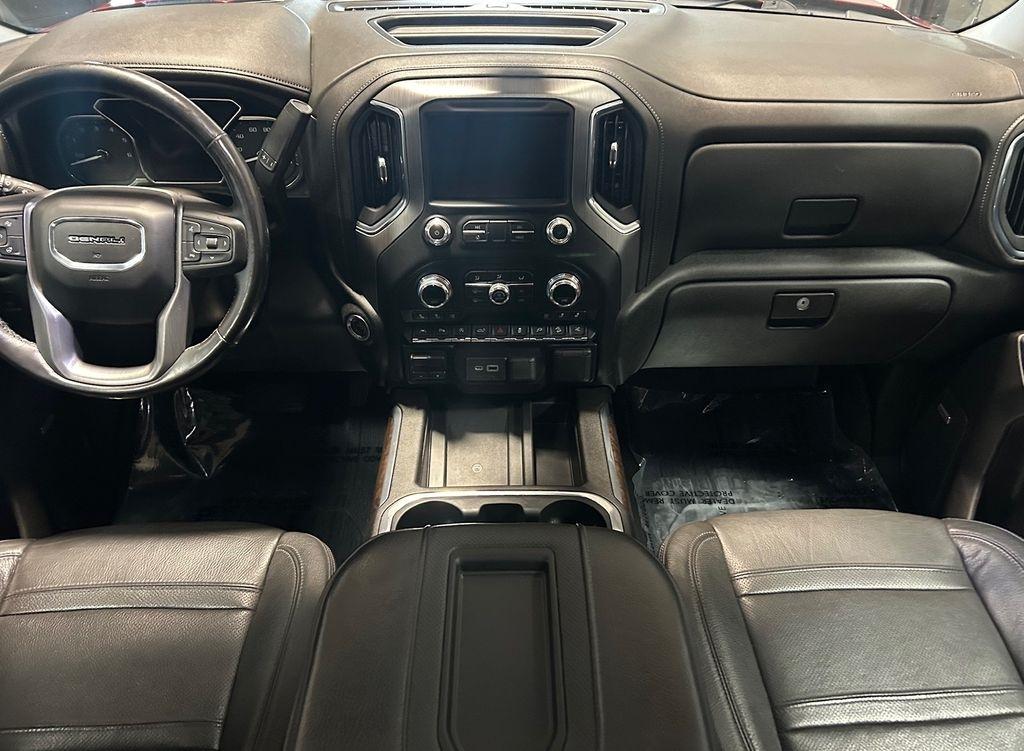 GMC Sierra 1500 4WD Crew Cab 147" Denali 2020