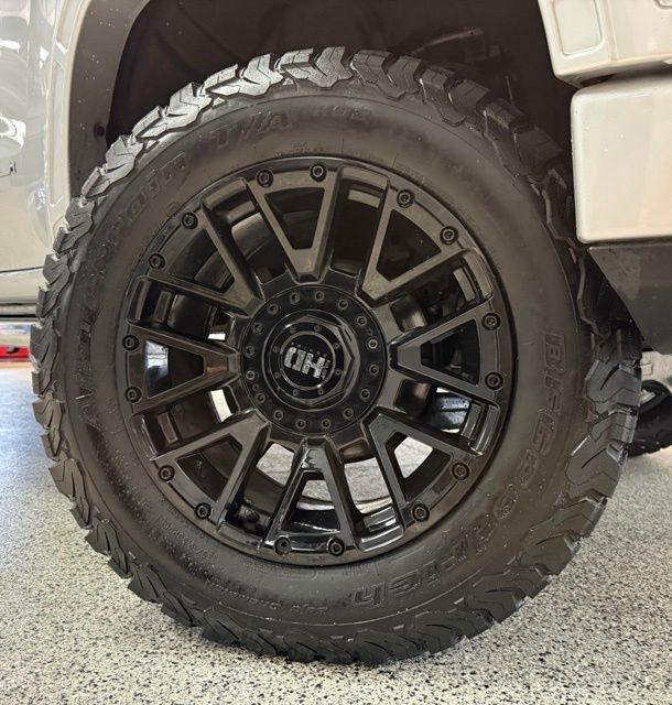GMC Sierra 1500 4WD Crew Cab 147" Denali Ultimate 2022