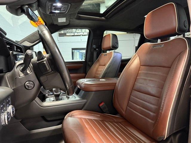 GMC Sierra 1500 4WD Crew Cab 147" Denali Ultimate 2022