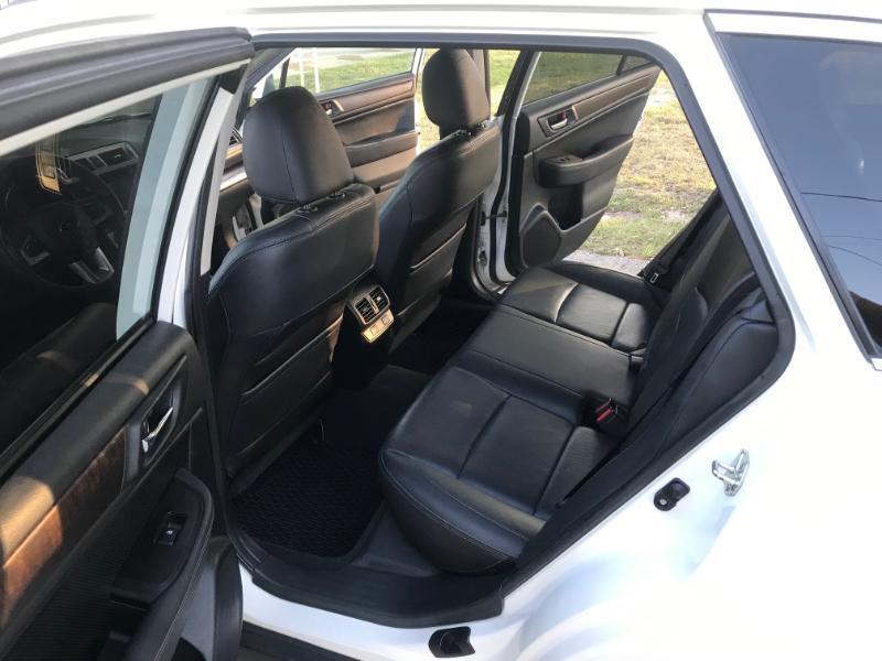 Subaru Outback 2.5i Limited 2015