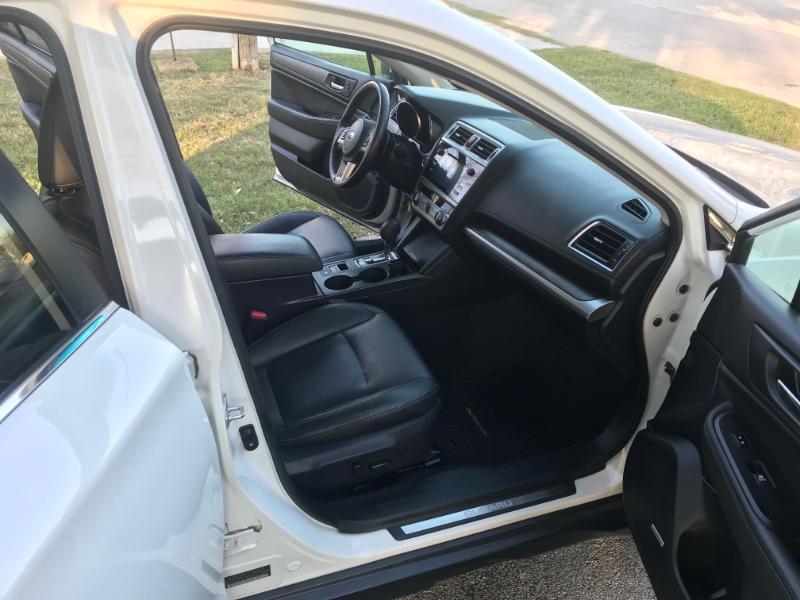 Subaru Outback 2.5i Limited 2015