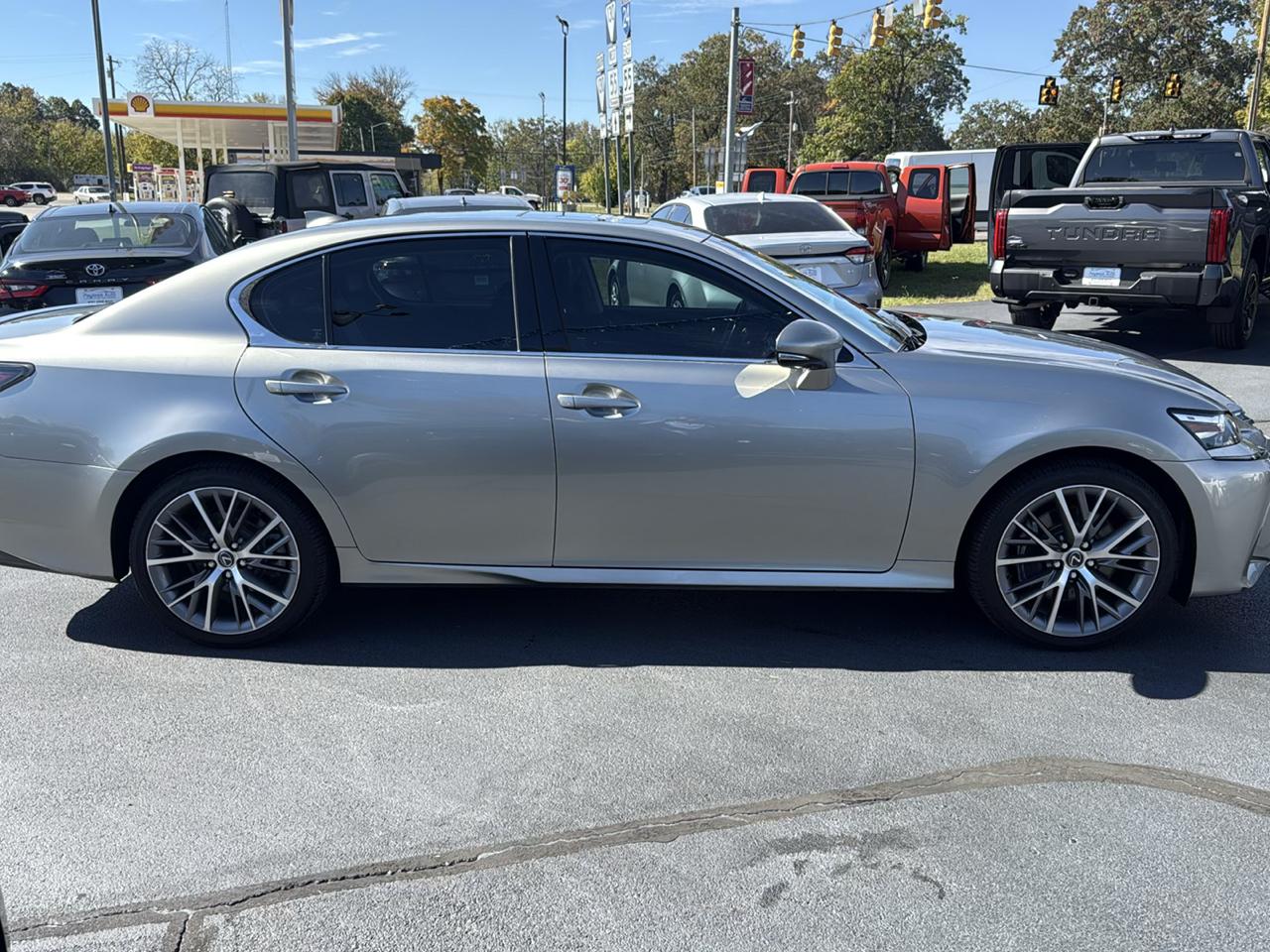 Lexus GS  2020