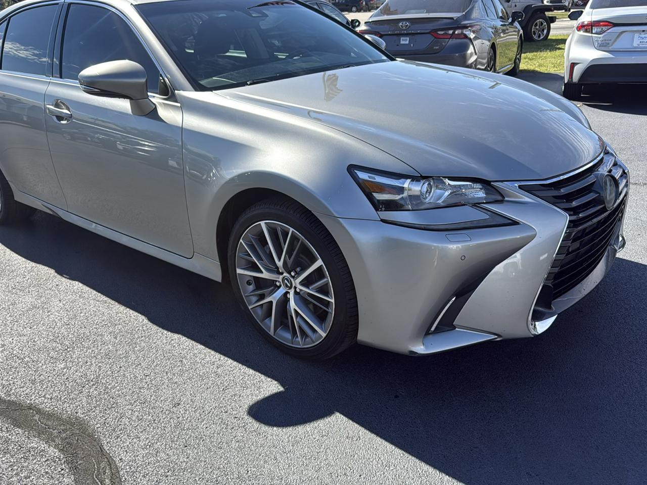 Lexus GS  2020