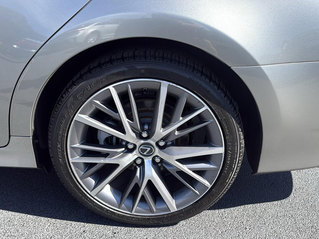 Lexus GS  2020