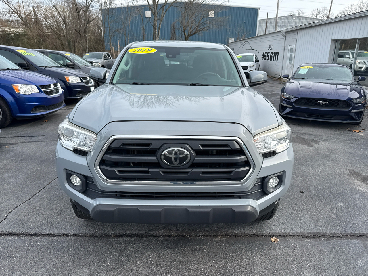Toyota Tacoma  2019