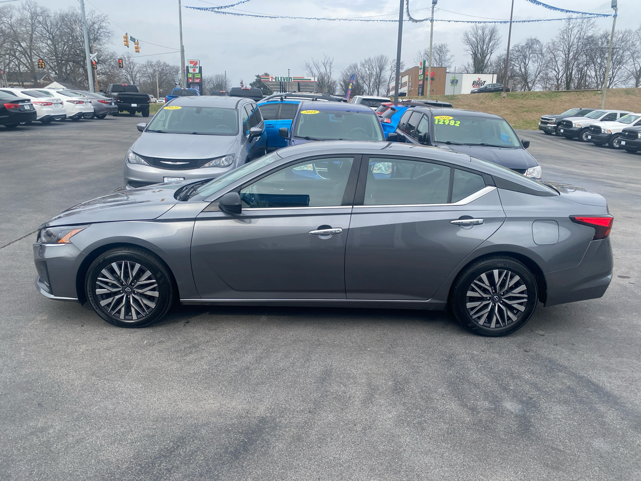 Nissan Altima SV 2024