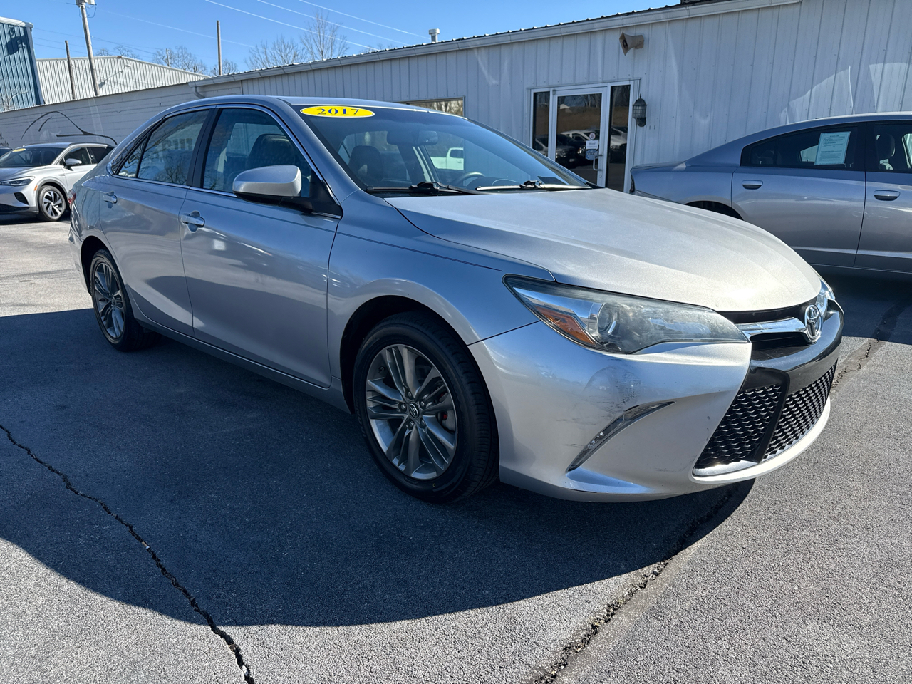 Toyota Camry  2017