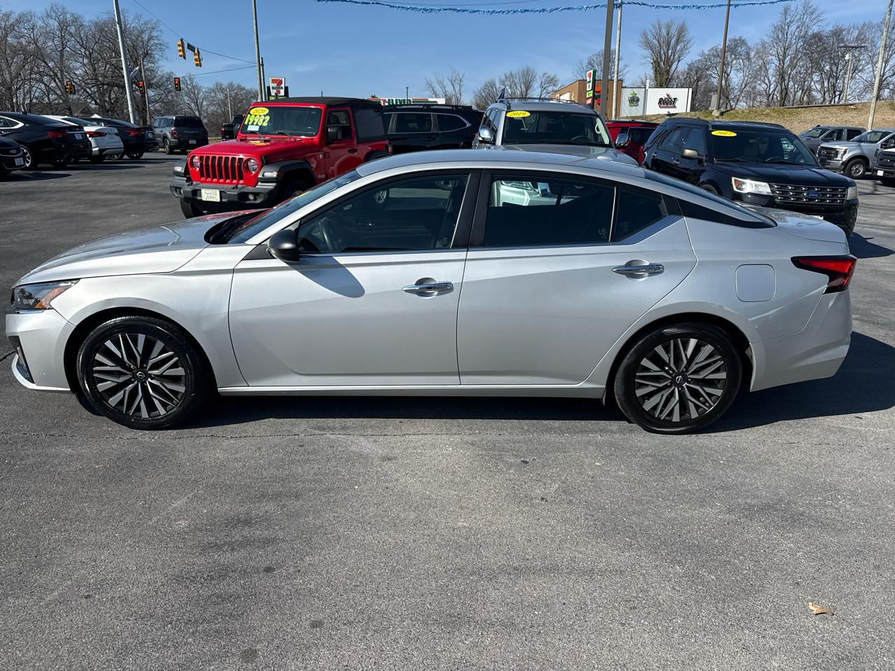 Nissan Altima SV 2024