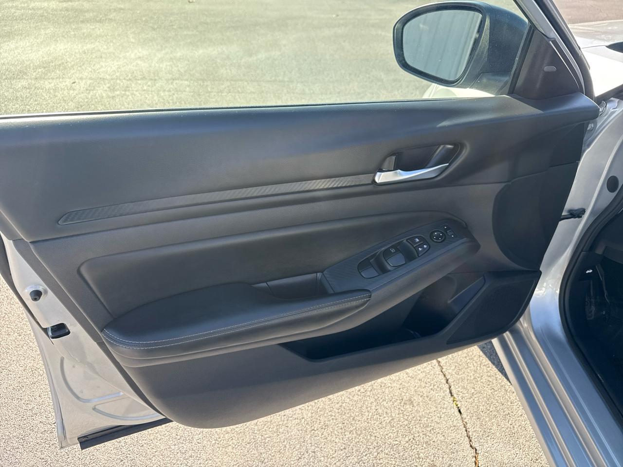 Nissan Altima SV 2024