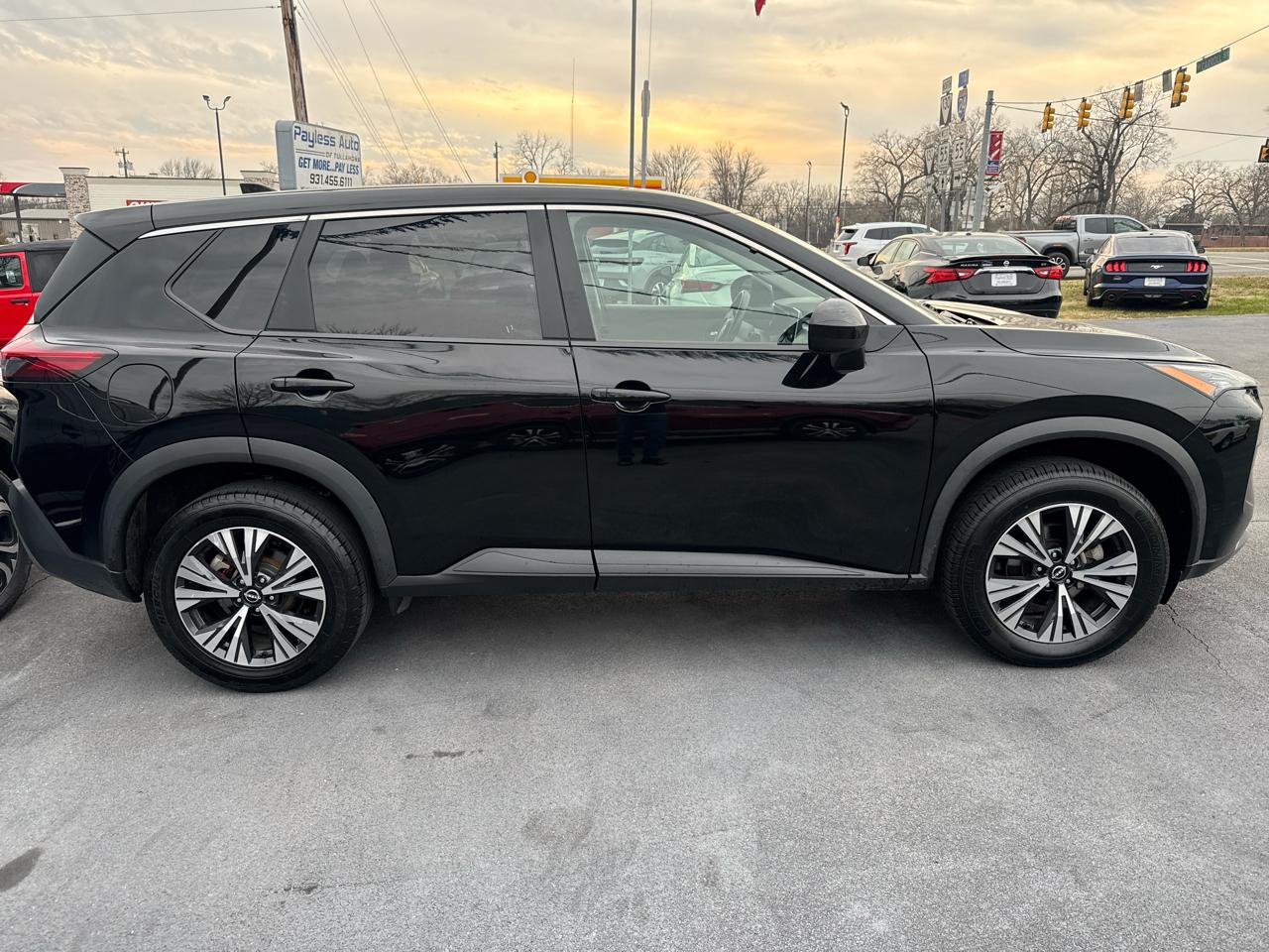 Nissan Rogue SV 2023