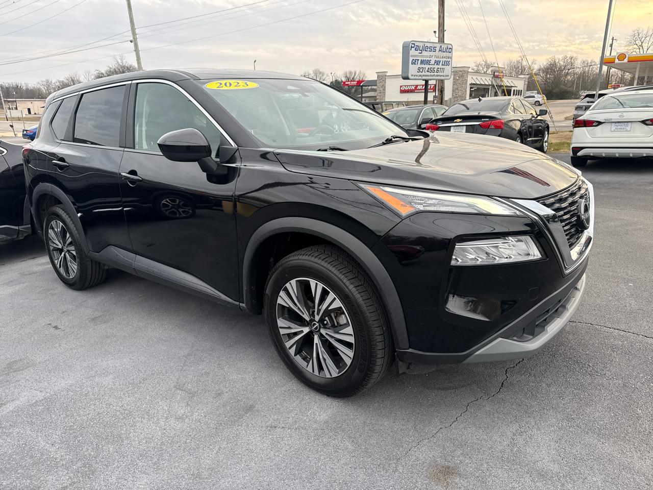 Nissan Rogue SV 2023