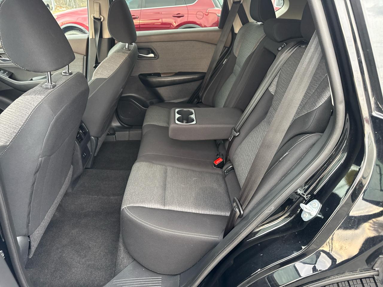 Nissan Rogue SV 2023