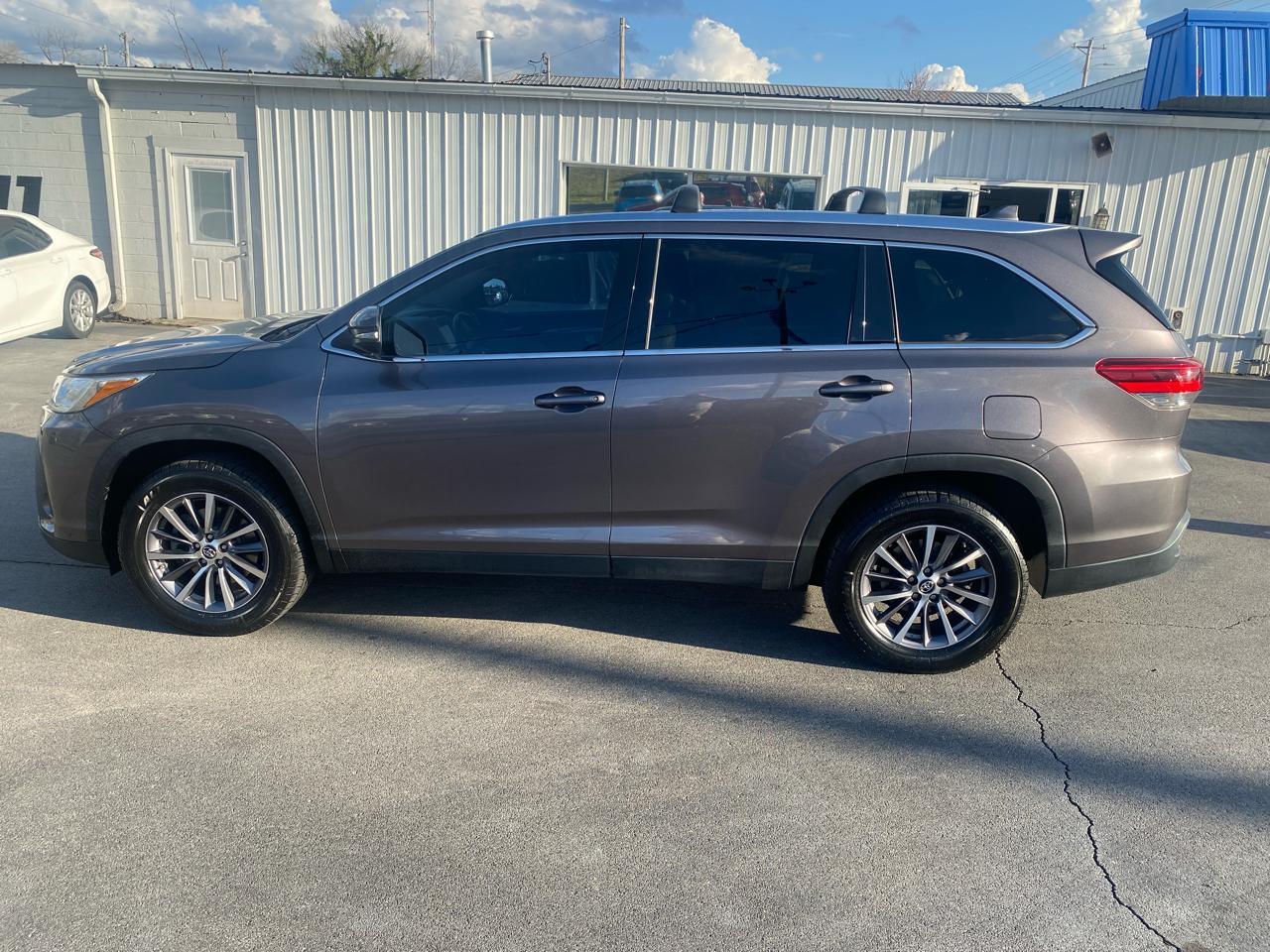 Toyota Highlander  2019