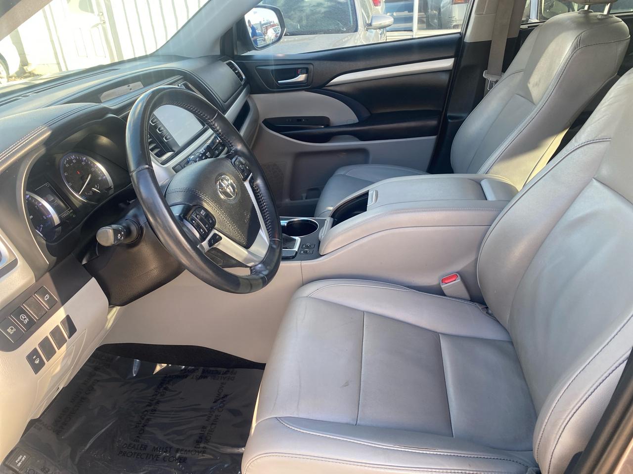 Toyota Highlander  2019