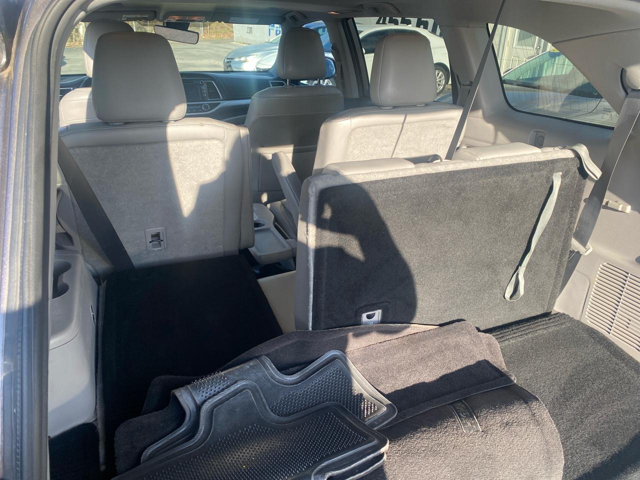 Toyota Highlander  2019