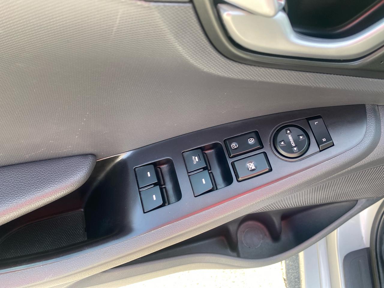 Hyundai Ioniq Hybrid  2019