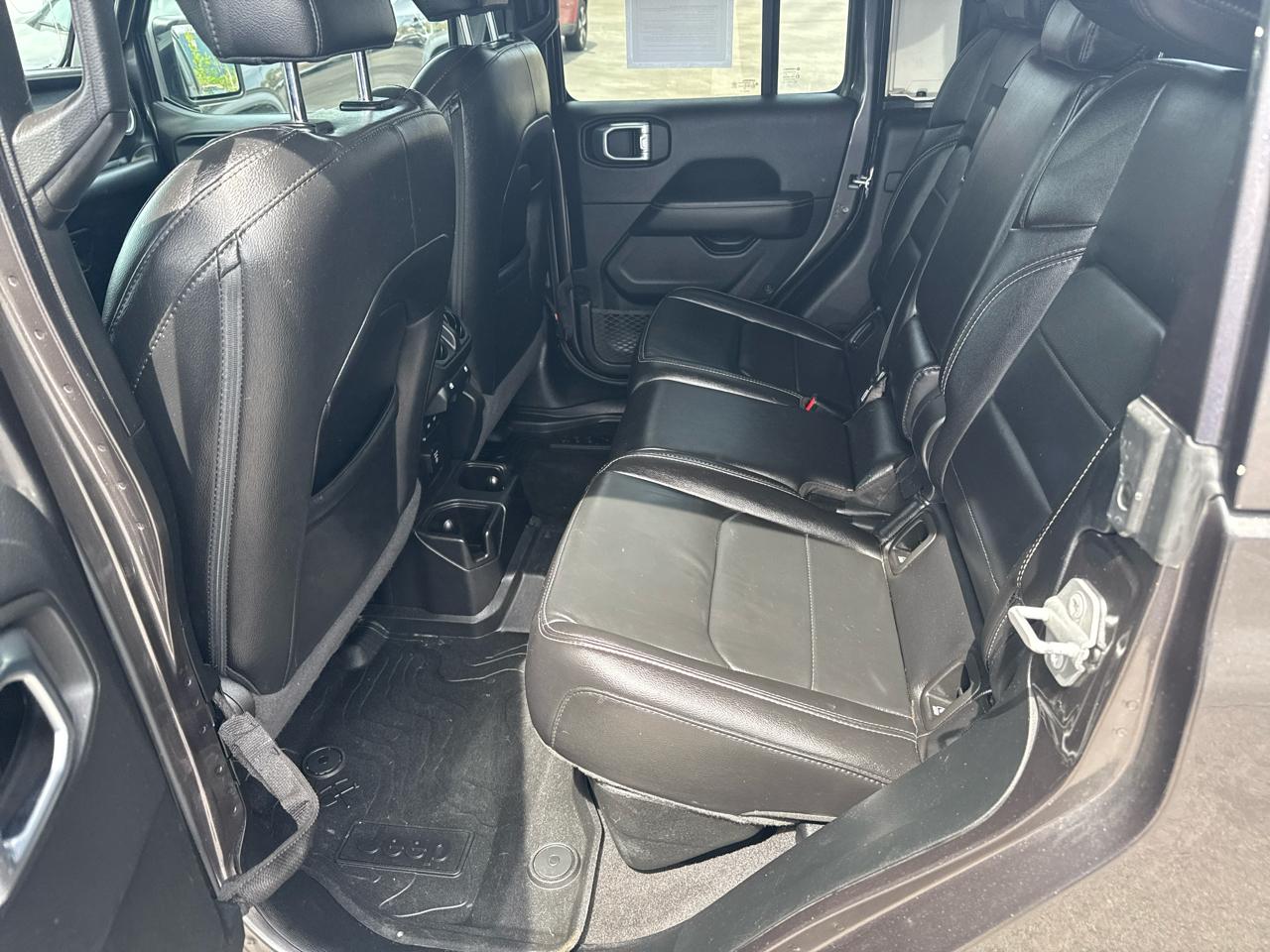 Jeep Gladiator  2021