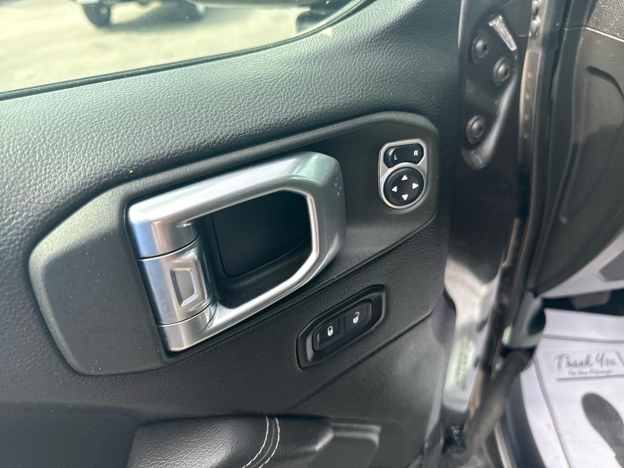 Jeep Gladiator  2021