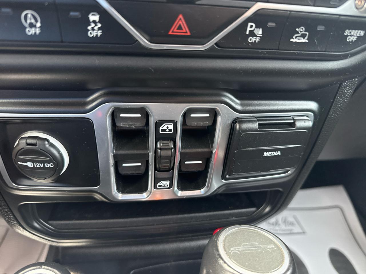 Jeep Gladiator  2021