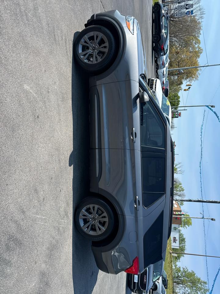 Ford Explorer XLT 2021