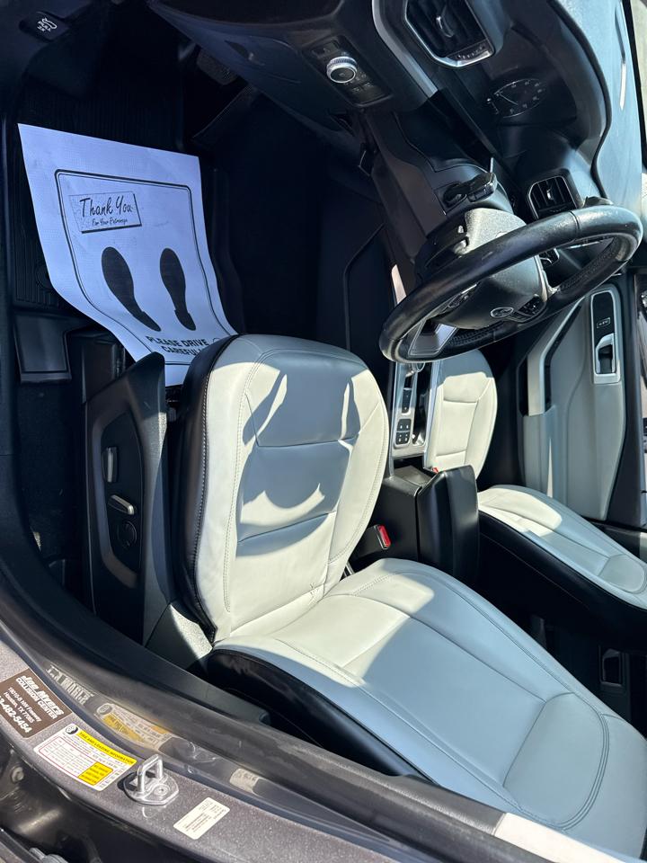 Ford Explorer XLT 2021