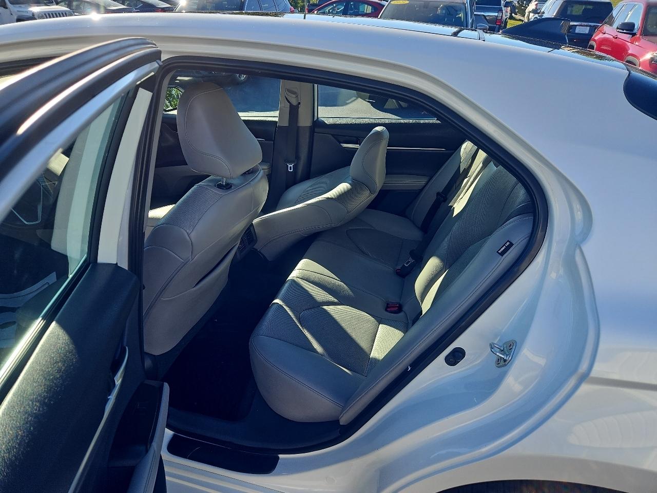Toyota Camry  2022