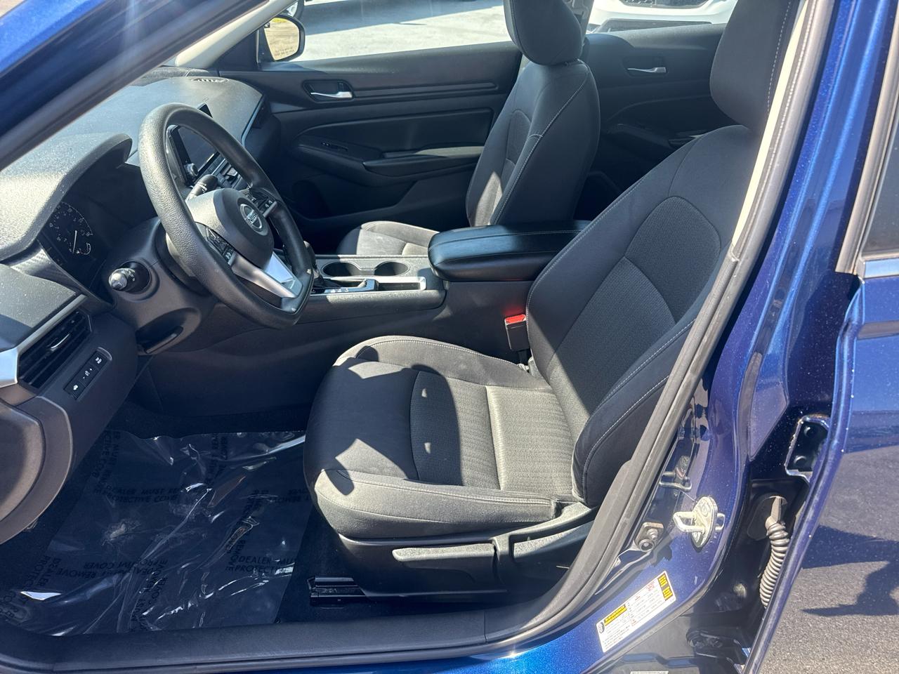Nissan Altima  2021