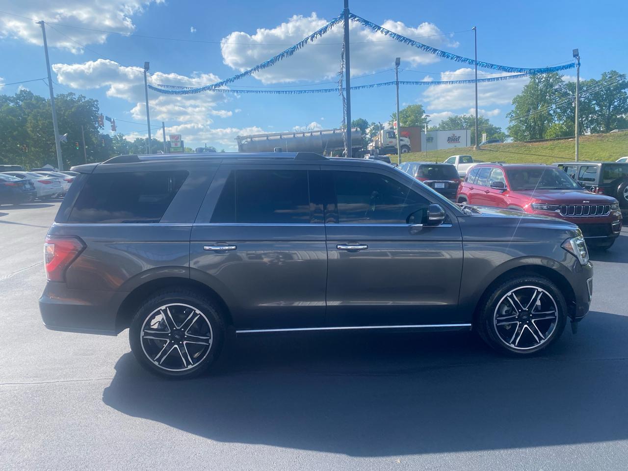 Ford Expedition  2019