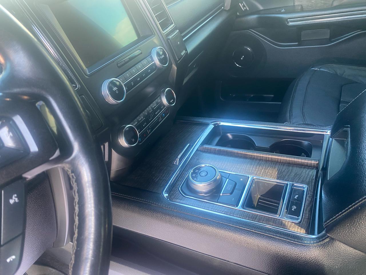 Ford Expedition  2019