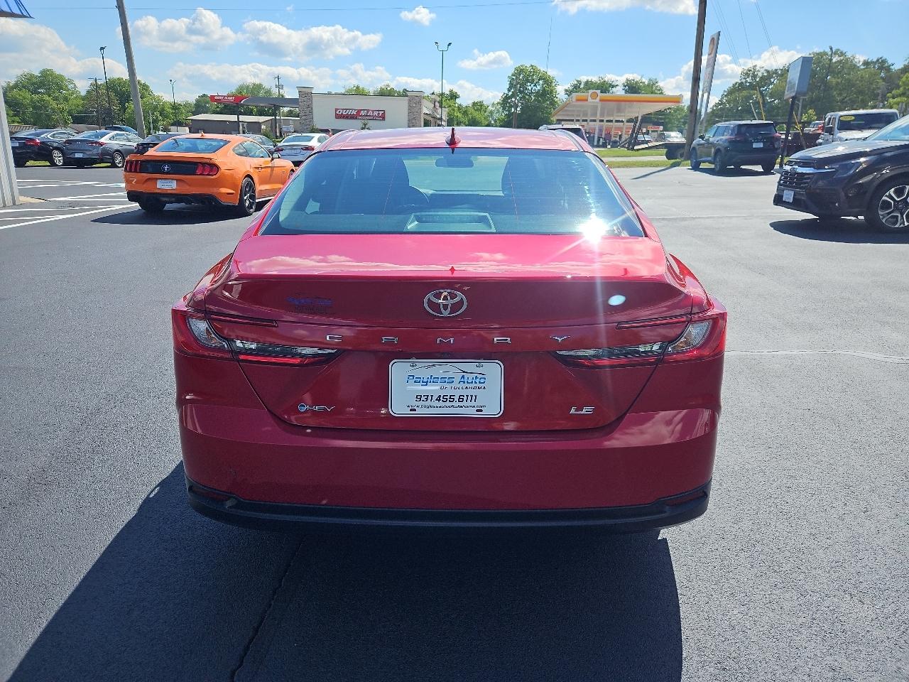 Toyota Camry Hybrid XSE 2025