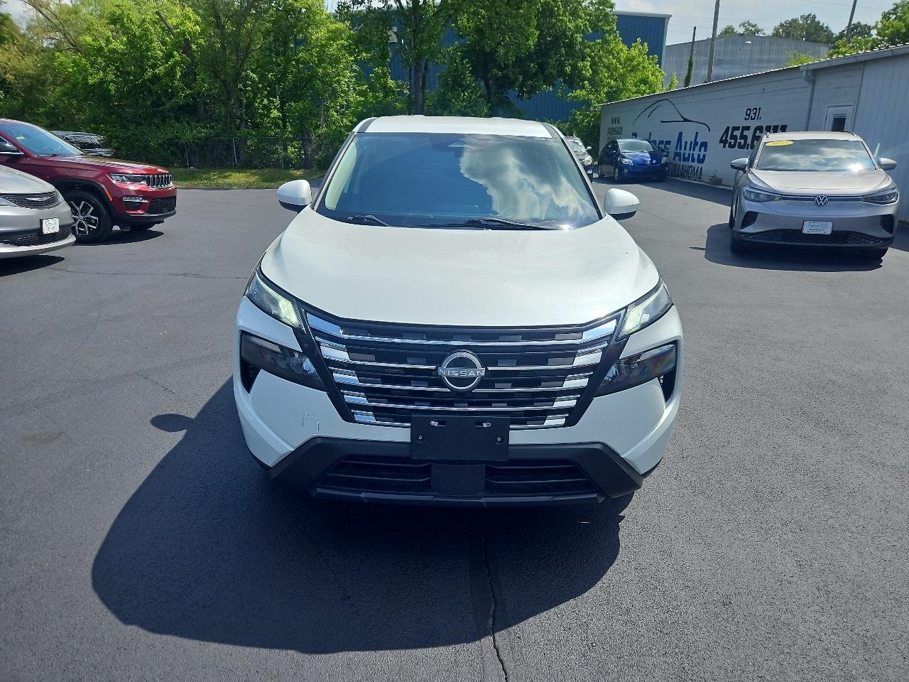 Nissan Rogue  2024