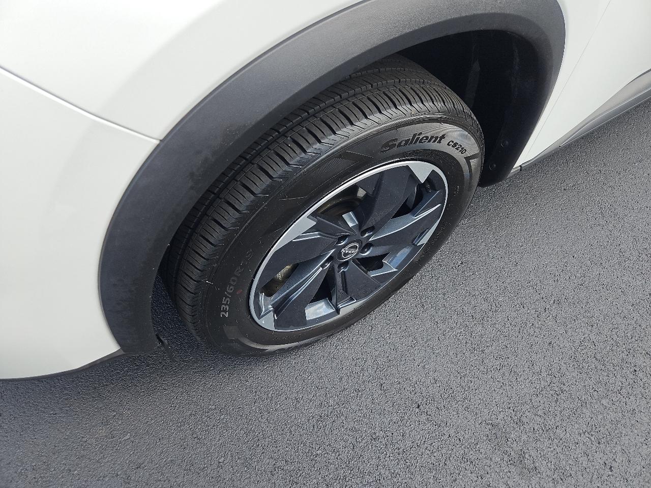 Nissan Rogue  2024