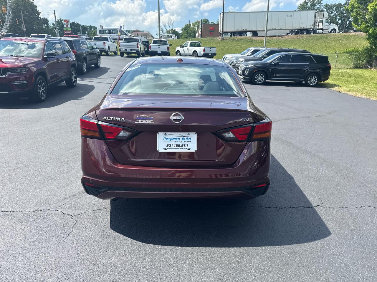 Nissan Altima  2024