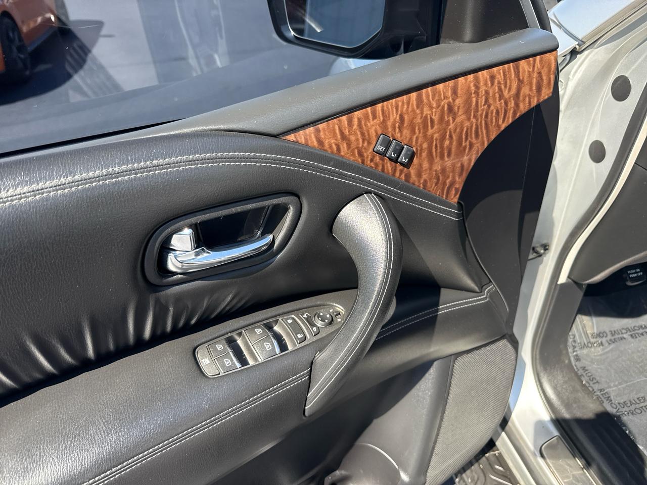 Nissan Armada  2020
