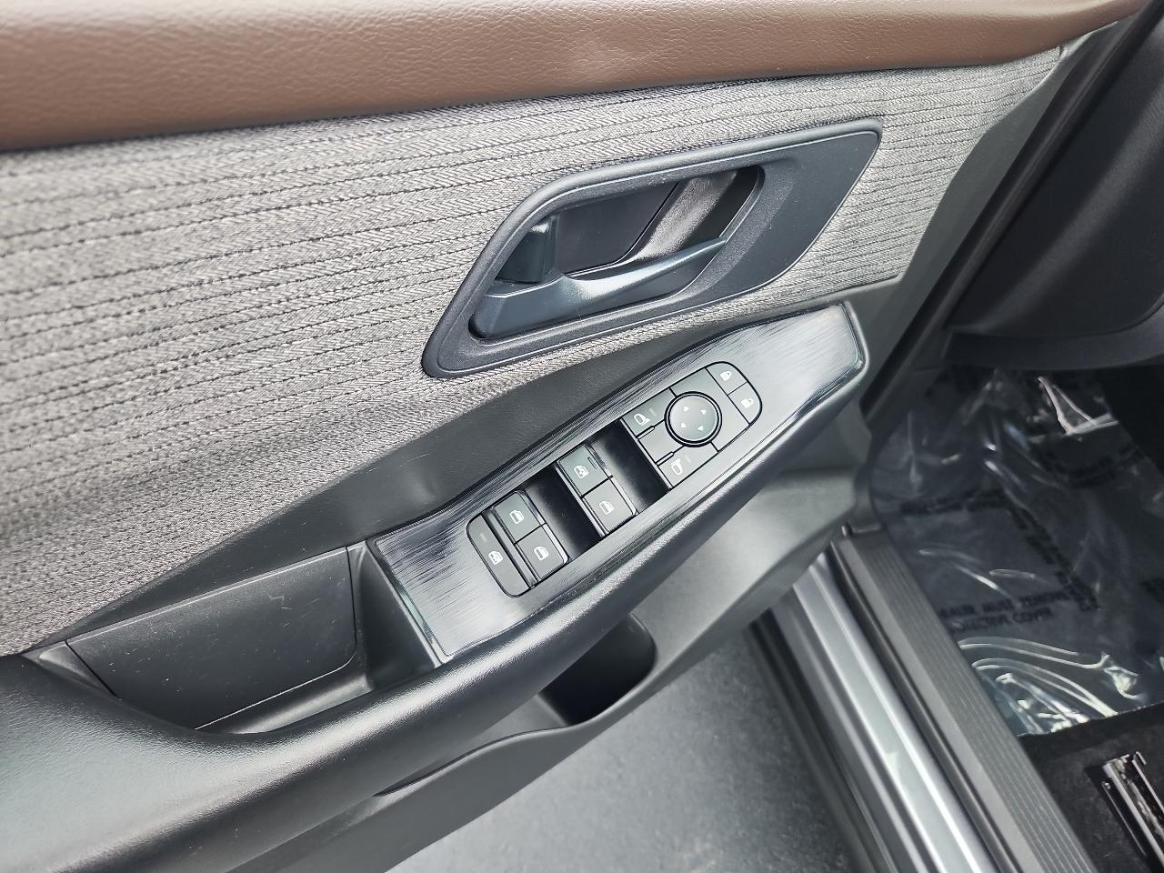 Nissan Rogue  2023