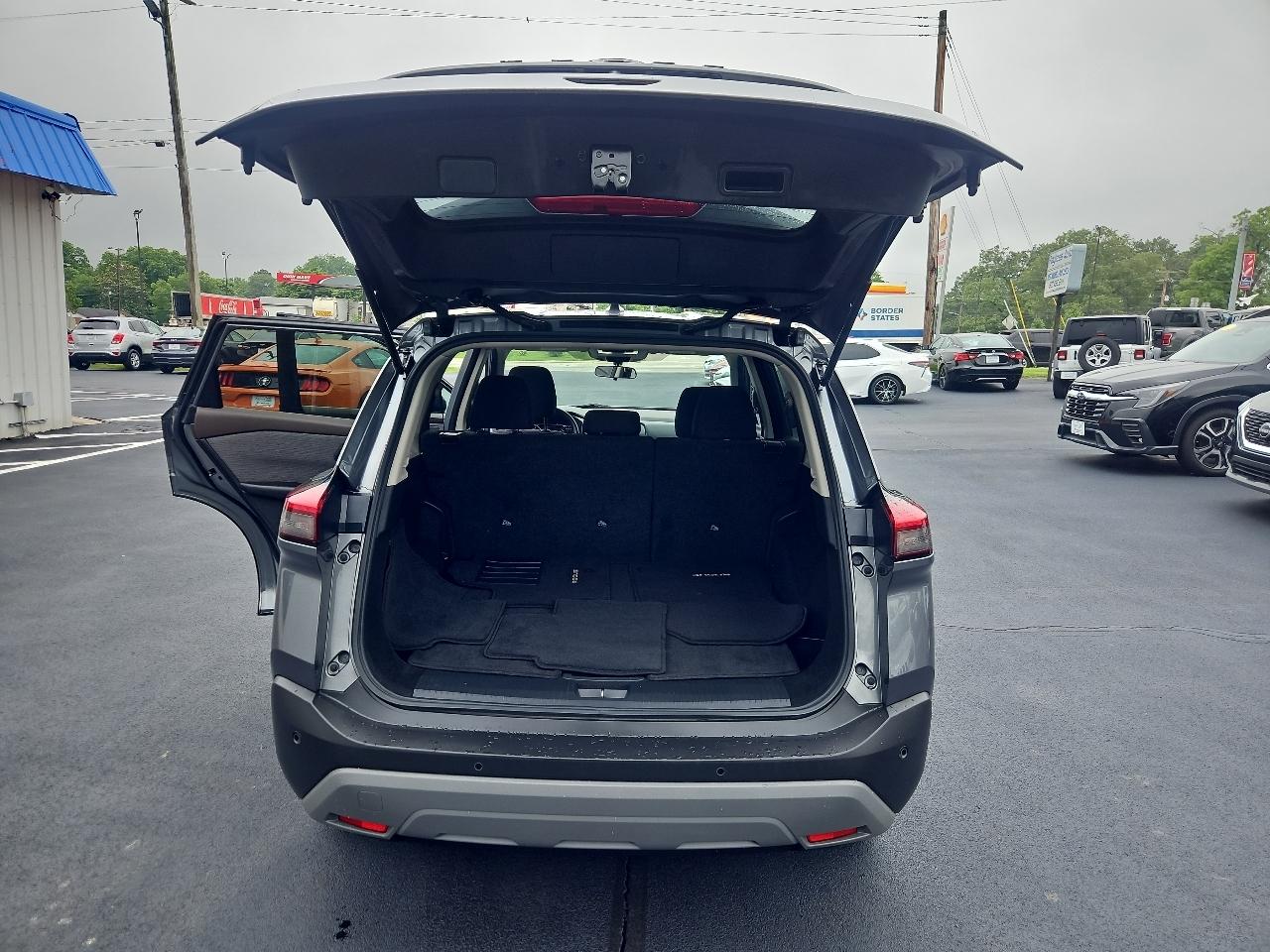 Nissan Rogue  2023