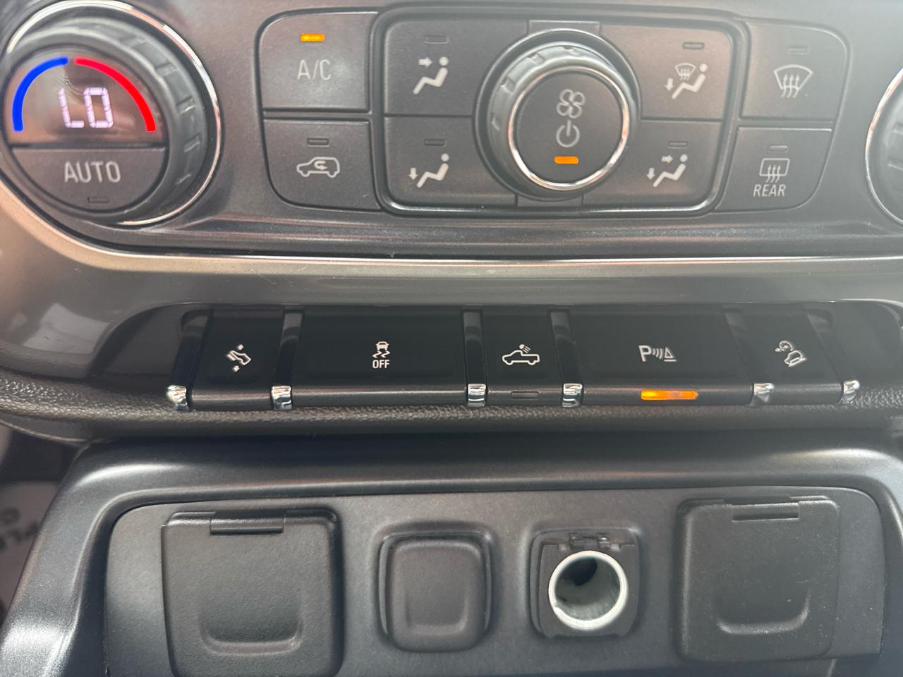 Chevrolet Silverado 1500  2017