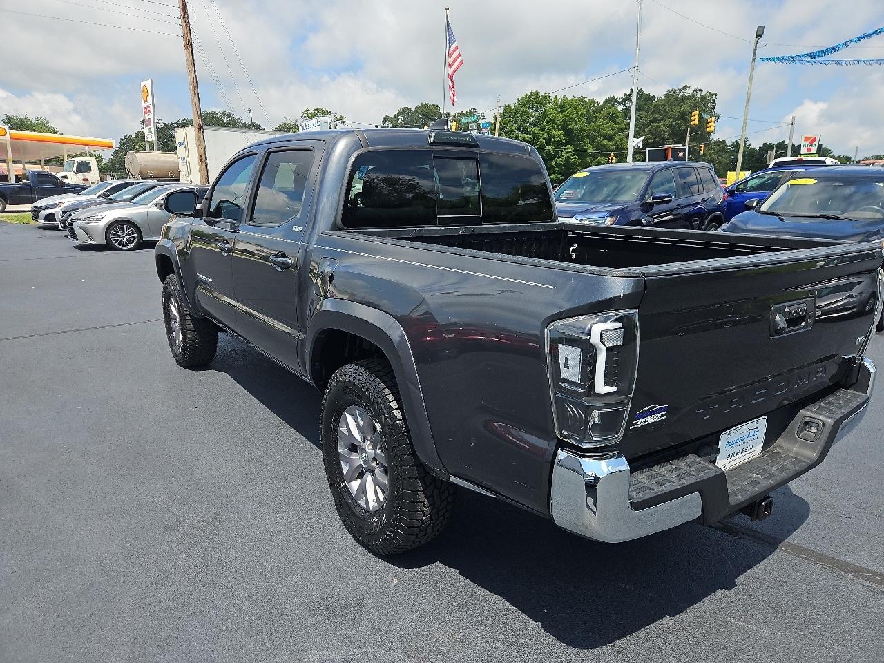 Toyota Tacoma  2019