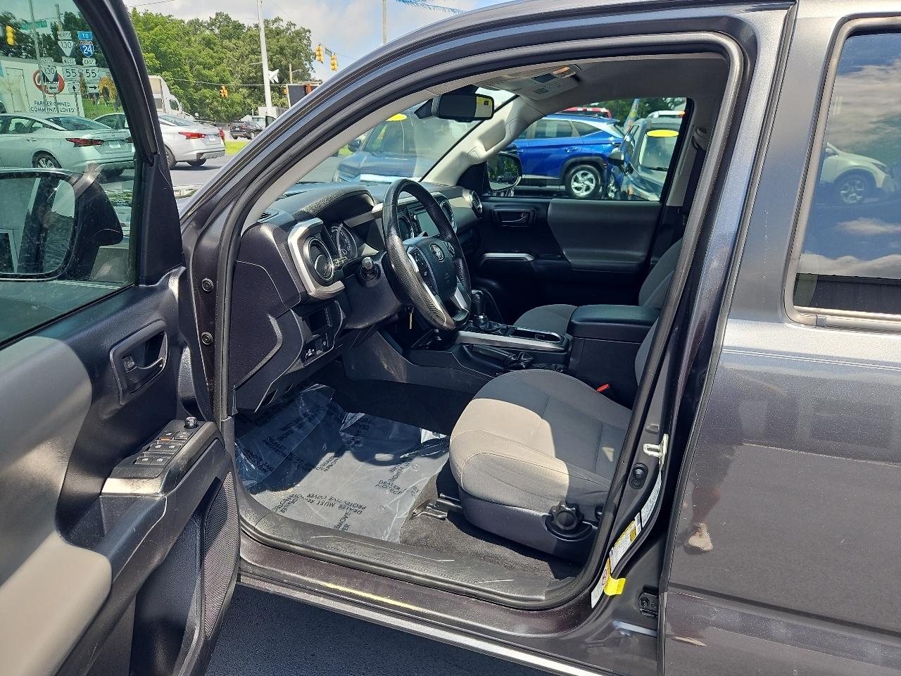 Toyota Tacoma  2019