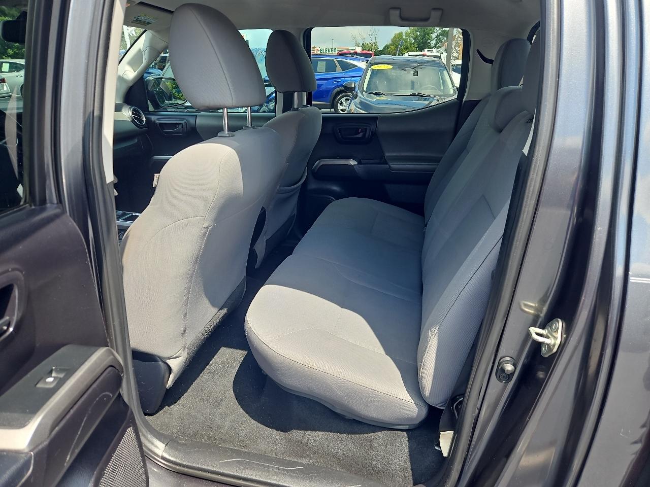 Toyota Tacoma  2019