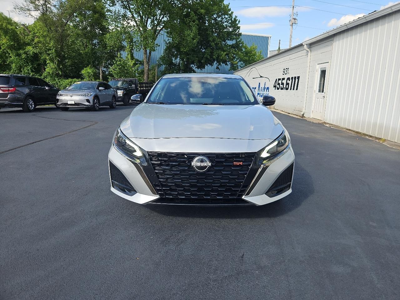 Nissan Altima  2024