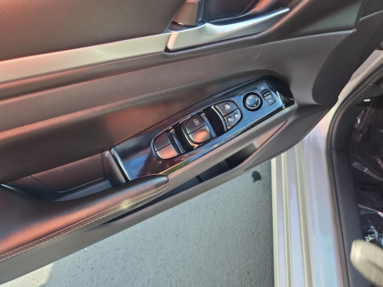 Nissan Altima  2024