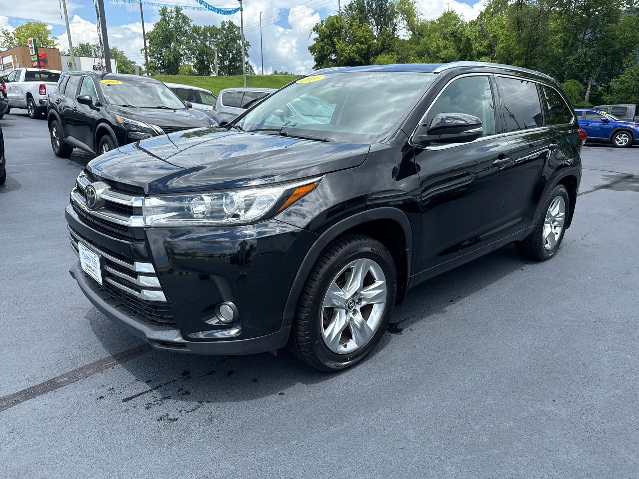 Toyota Highlander  2017