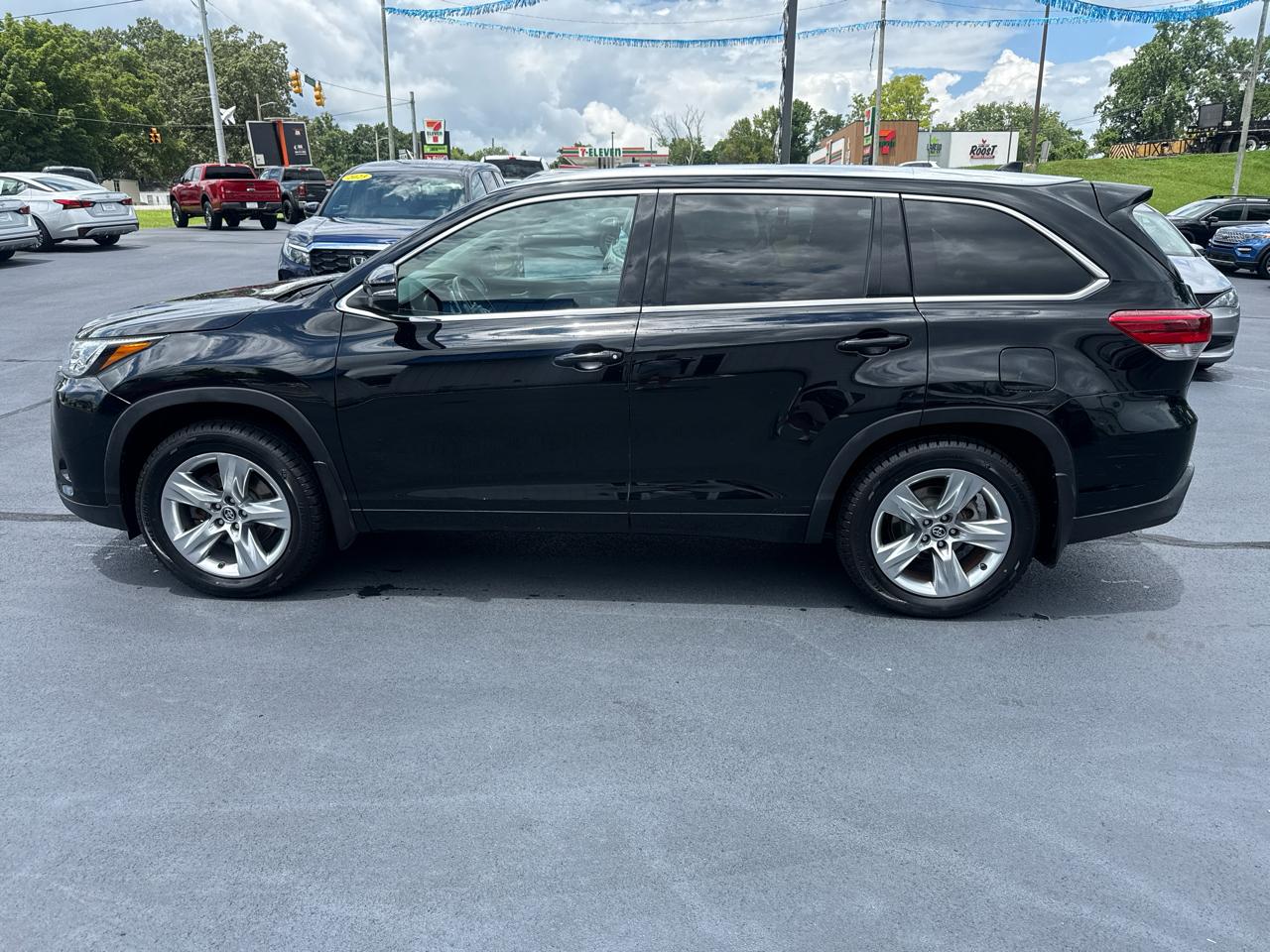 Toyota Highlander  2017